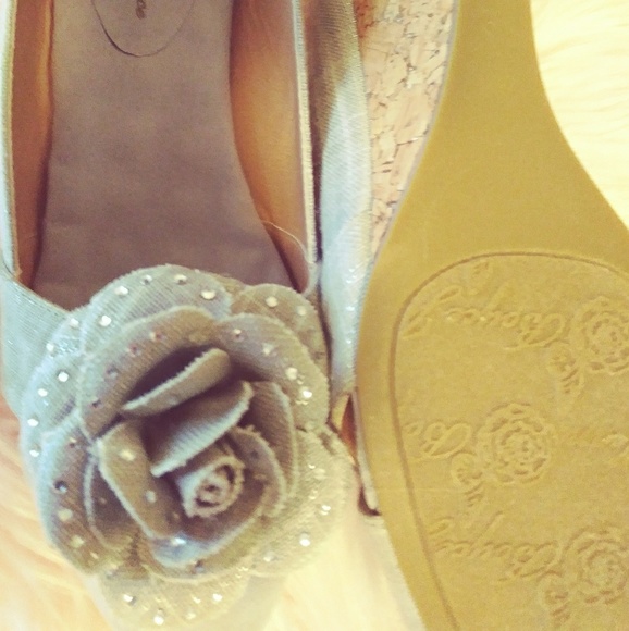 SOLD - Picture 3 of 4